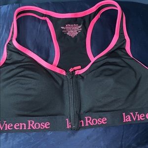 🛍3 for $40🛍Sports bra with push-up